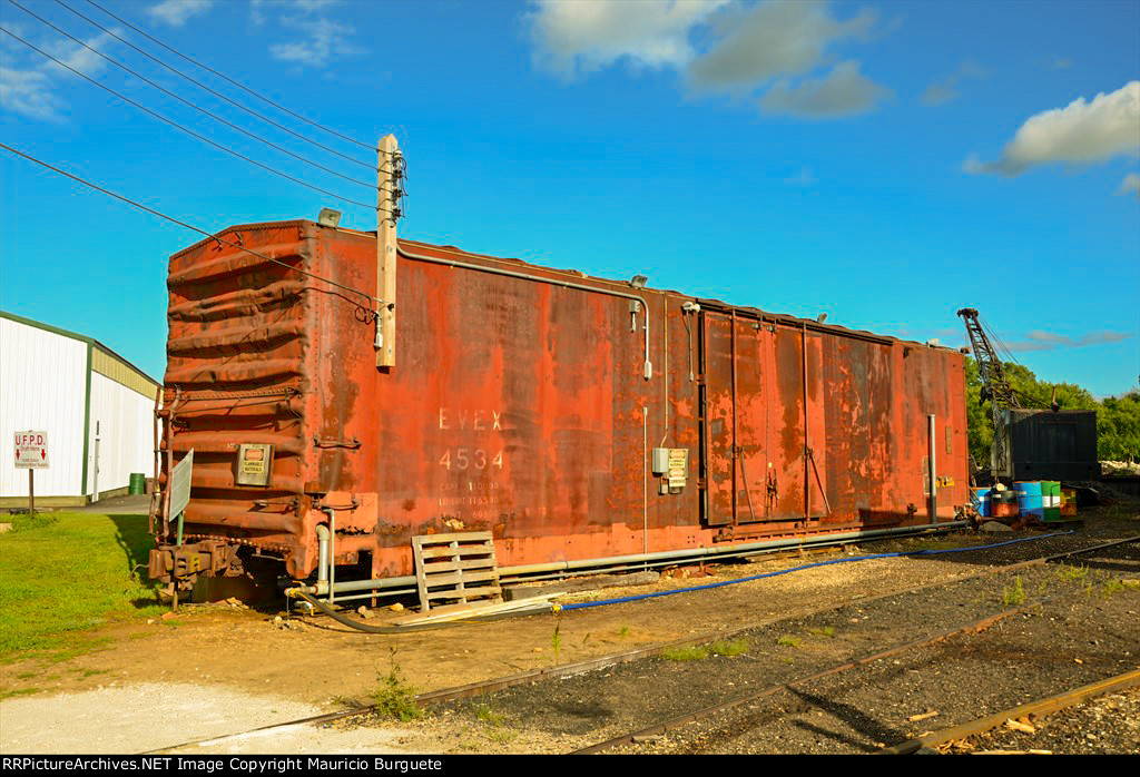 Evergreen Freight Car Company EVEX Box car